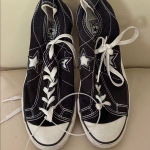 Brand new never worn size 7.5 Womens